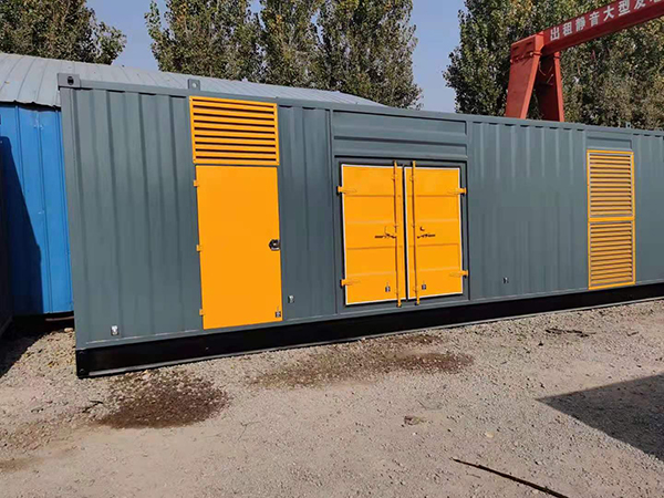 虎林300kw 柴油发电机组用多大的空气开关？