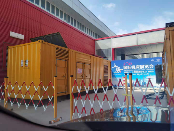 虎林出租发电机-柴油发电机和汽油发电机哪个更好一些?